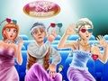 Peli Ice Family -elokuvailta  verkossa
