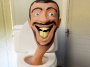 Peli Skibidi -wc -palapeli  verkossa