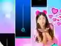 Peli Maria Clara e JP Piano Game Tiles verkossa