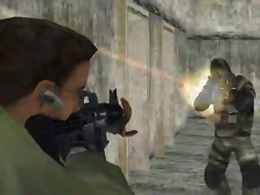Peli Heavy Combat verkossa