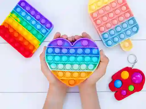 Peli Pop It Fidget Toy verkossa