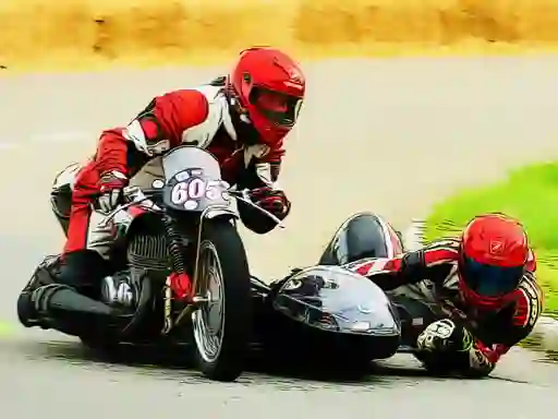 Peli Sidecar Racing Puzzle verkossa