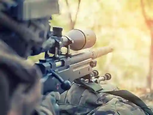 Peli Army Sniper verkossa