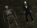 Peli Slenderman Must Die: hylätty hautausmaa  verkossa
